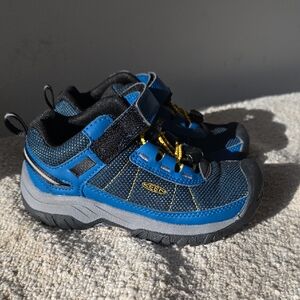 Keen Kids Blue and Gray Sneakers